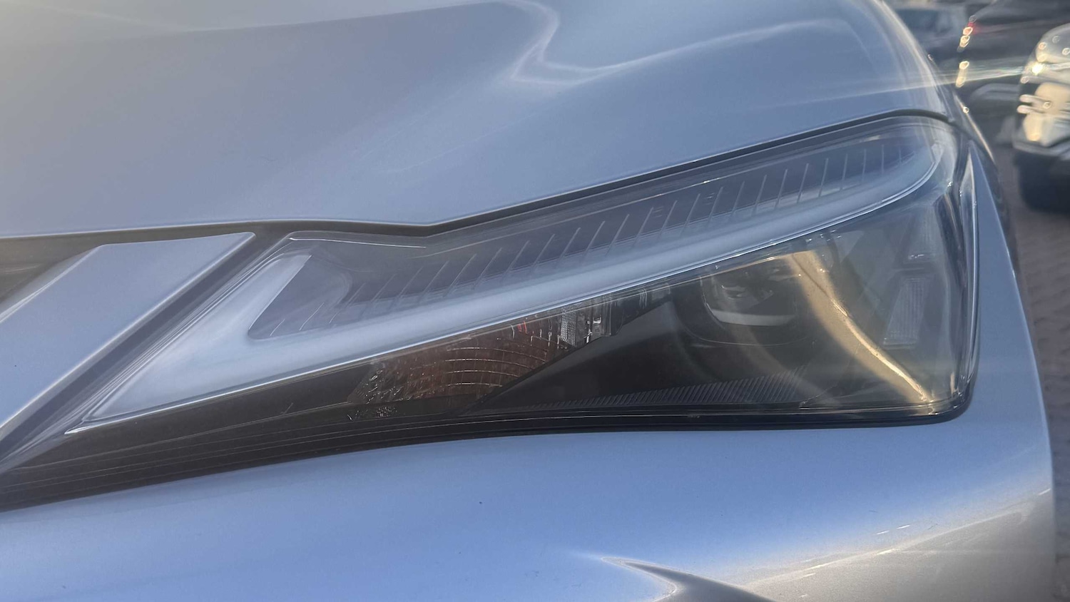 Used Lexus UX for sale - 77661235: Photo 25