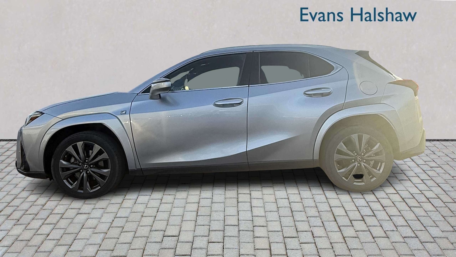 Used Lexus UX for sale - 77661235: Photo 3