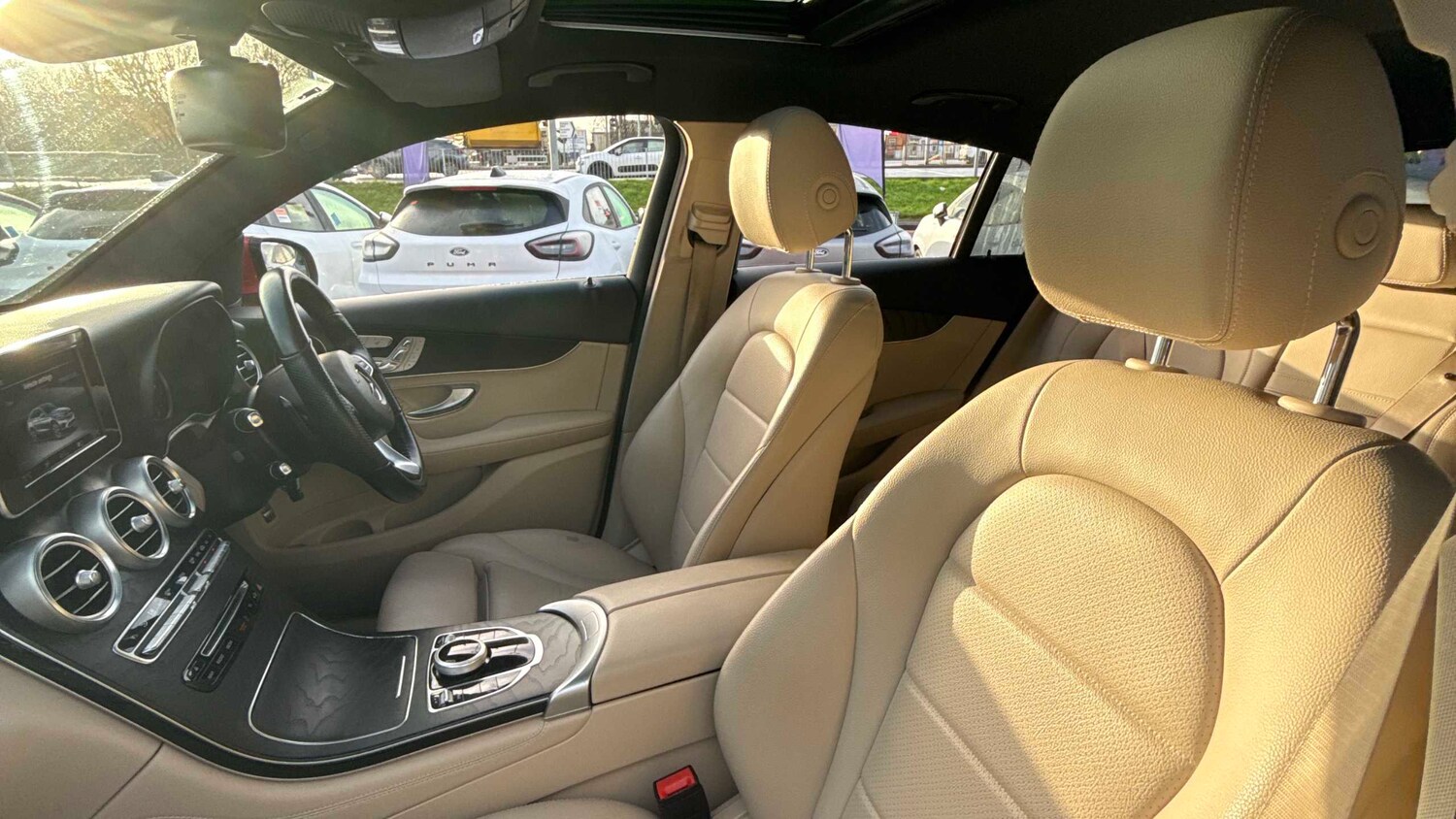 Used Mercedes-Benz GLC for sale - 77615419: Photo 8