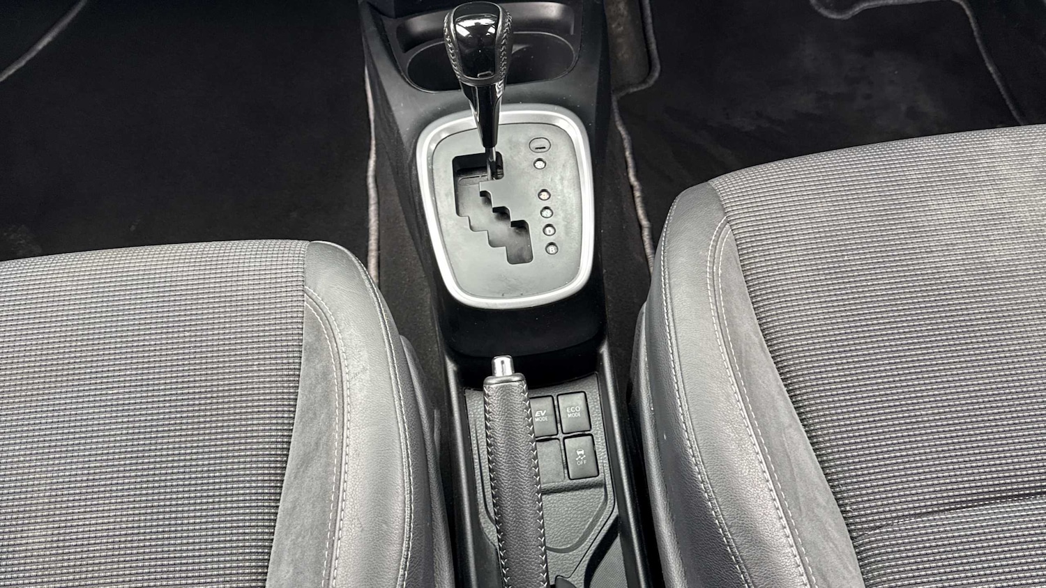 Used Toyota Yaris 2018 for sale - 75903149: Photo 14