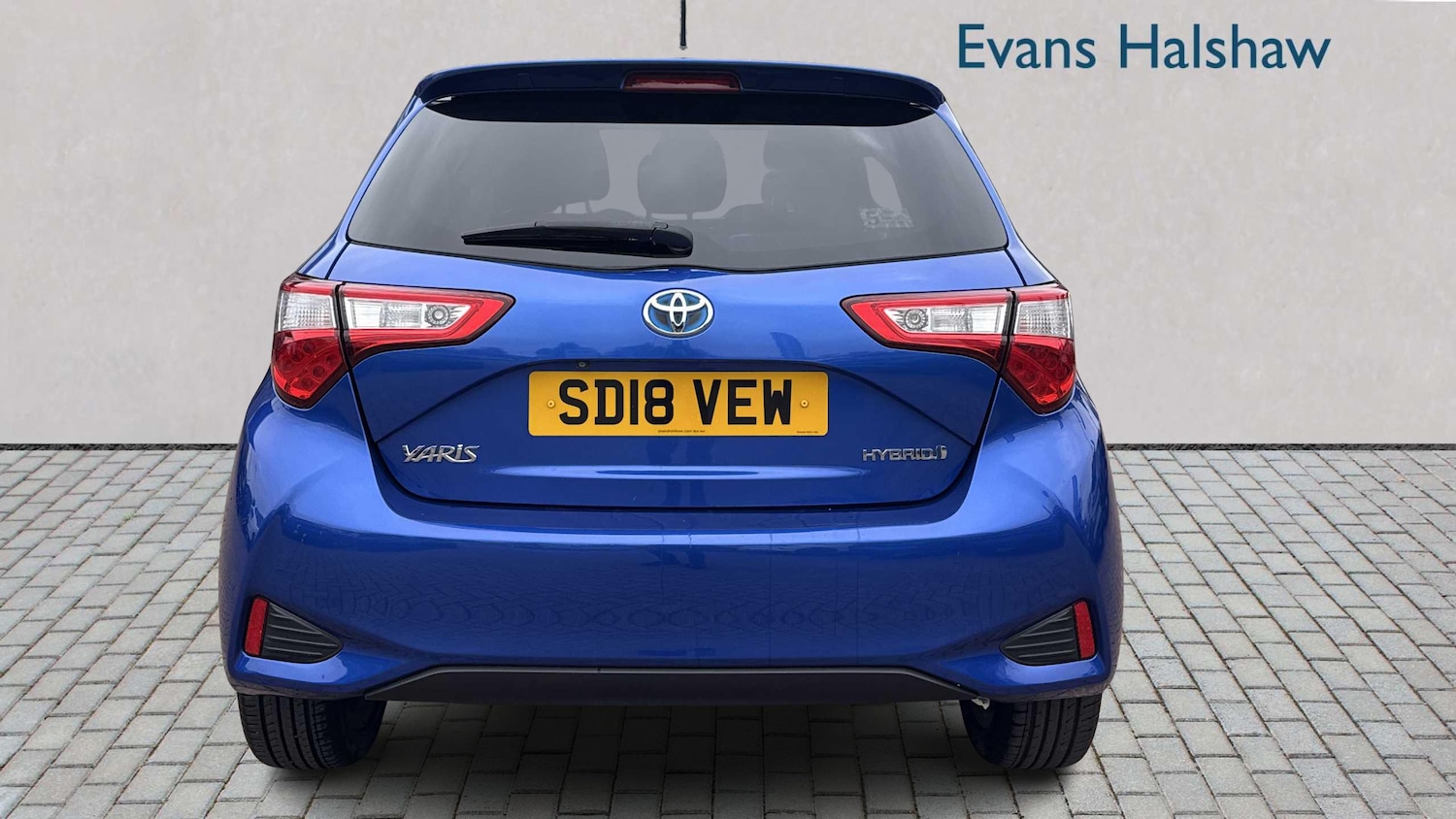 Used Toyota Yaris 2018 for sale - 75903149: Photo 2
