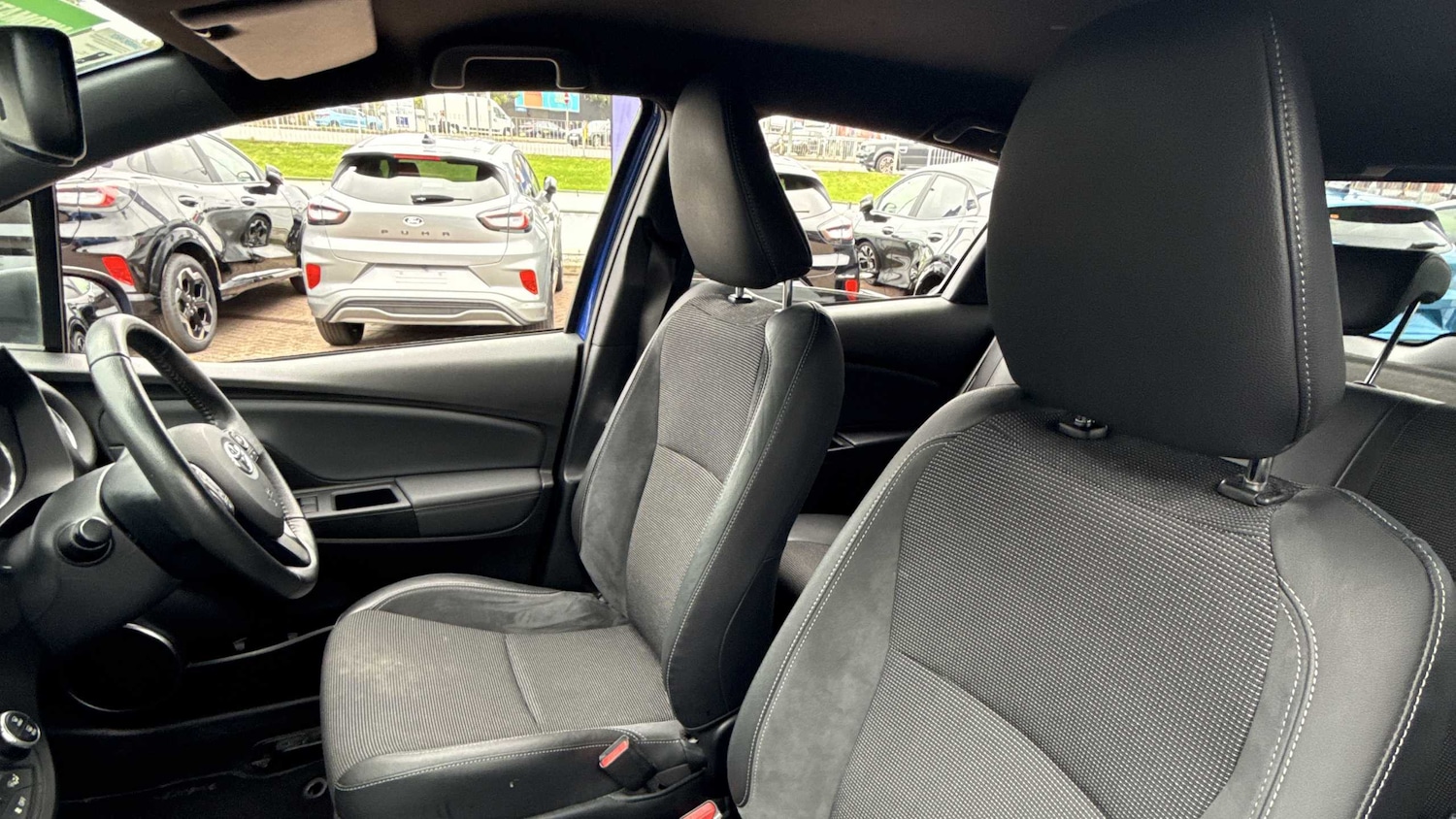 Used Toyota Yaris 2018 for sale - 75903149: Photo 9