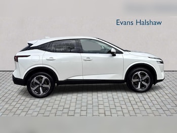 Used Nissan Qashqai 2022 for sale - 76230467: Photo 2