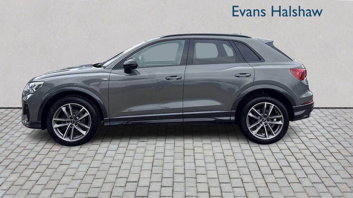 Used Audi Q3 2021 for sale - 76339554: Photo 4