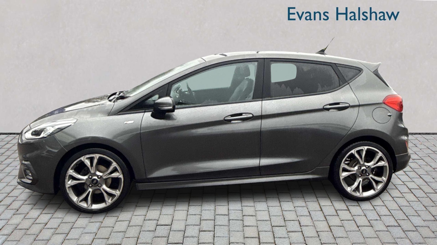 Used Ford Fiesta 2020 for sale - 76967902: Photo 4