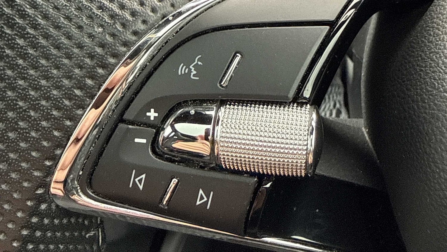 Used Skoda Kamiq 2022 for sale - 75981199: Photo 23