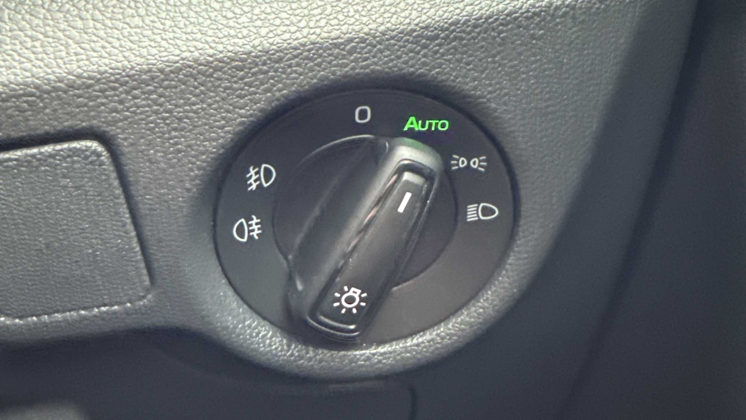 Used Skoda Kamiq 2022 for sale - 75981199: Photo 24