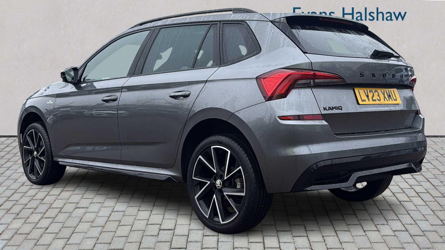 Used Skoda Kamiq 2023 for sale - 77316454: Photo 2