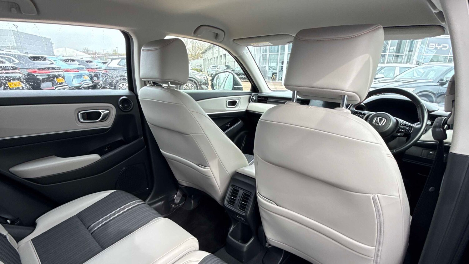 Used Honda HR-V 2023 for sale - 77995997: Photo 13