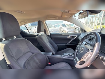 Used Lexus CT 2020 for sale - 79227448: Photo