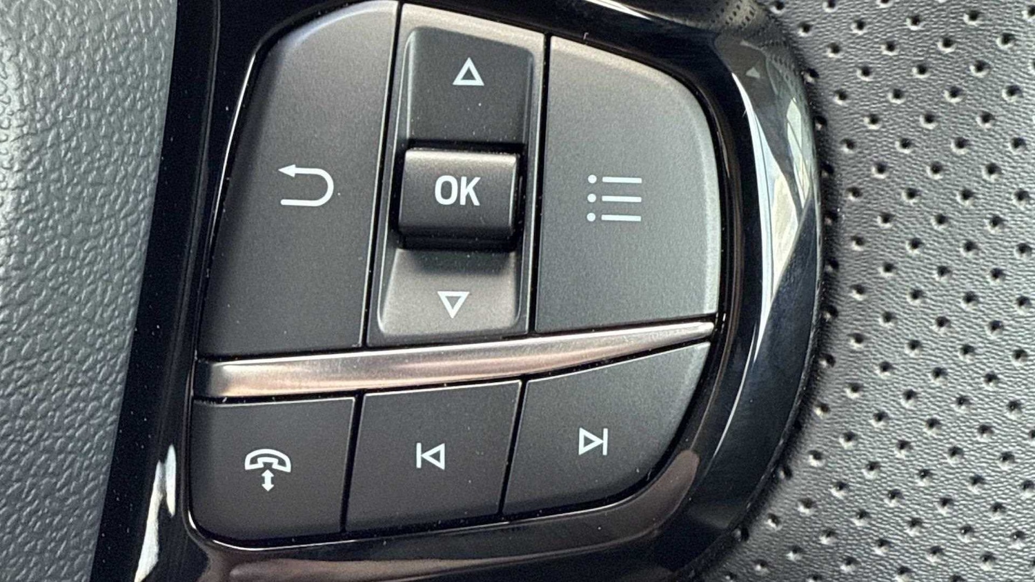 Used Ford Puma 2025 for sale - 76063316: Photo 19