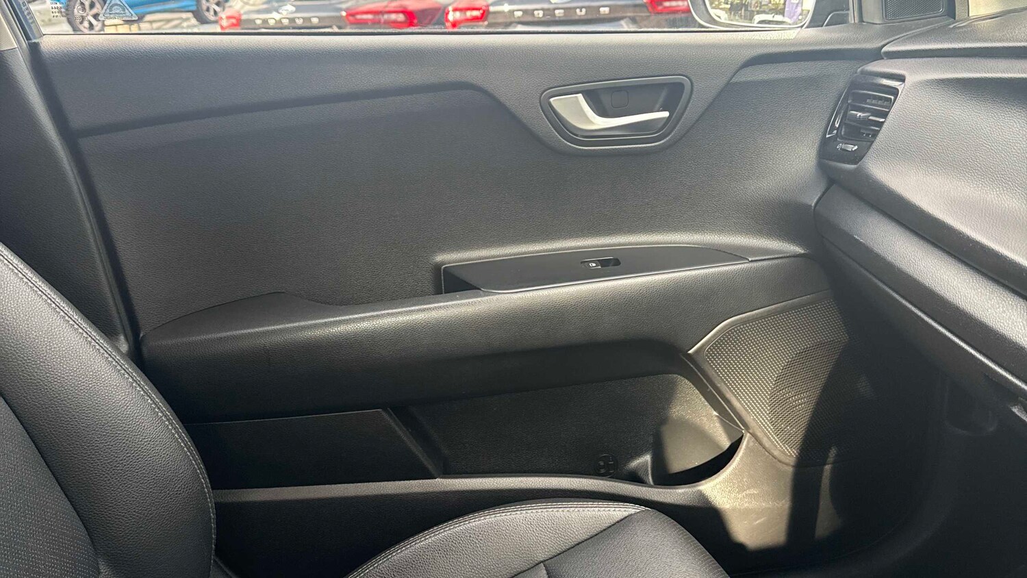 Used Kia Rio 2017 for sale - 76113419: Photo 13