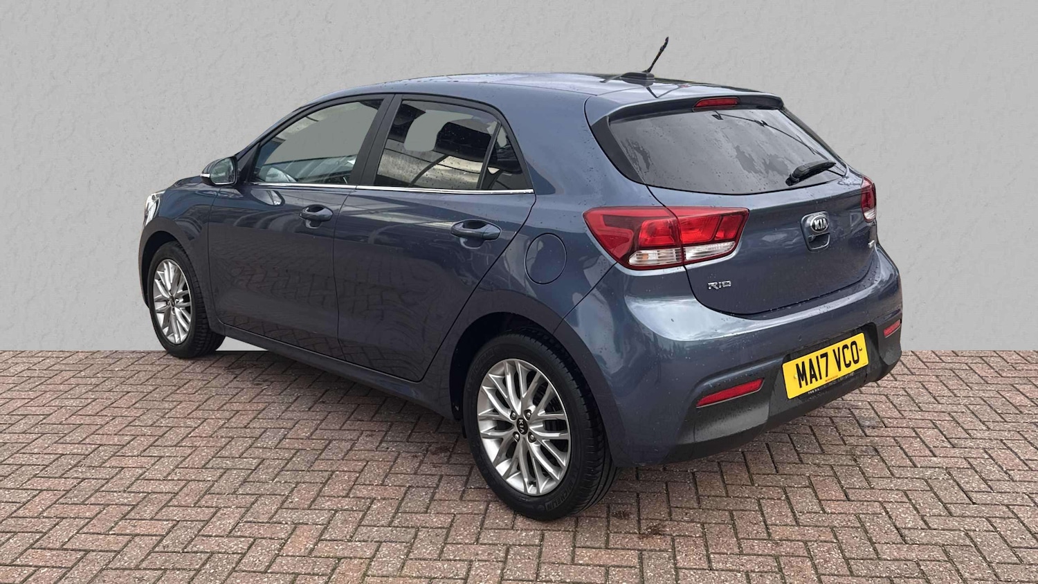 Used Kia Rio 2017 for sale - 76113419: Photo 3