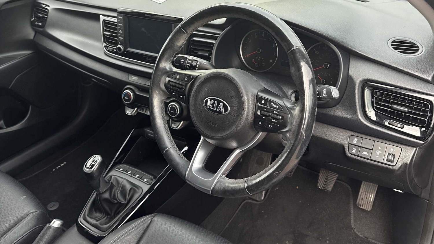 Used Kia Rio 2017 for sale - 76113419: Photo 6