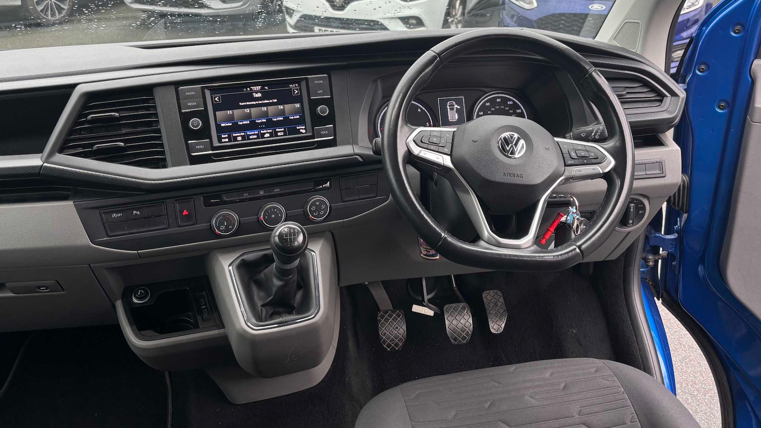 Used Volkswagen Transporter Shuttle 2020 for sale - 77194476: Photo 6