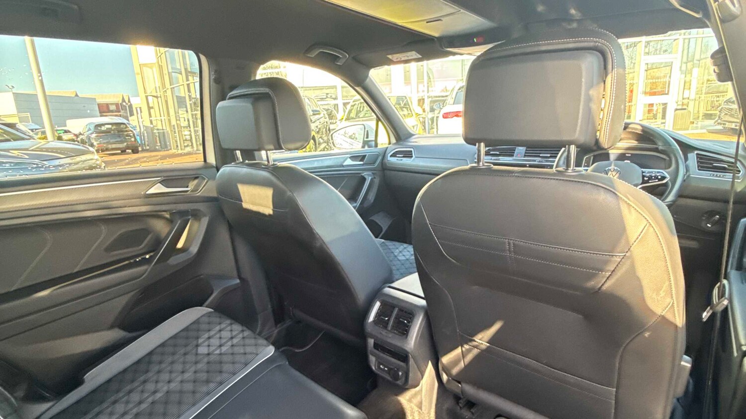 Used Volkswagen Tiguan Allspace 2023 for sale - 77928743: Photo 12