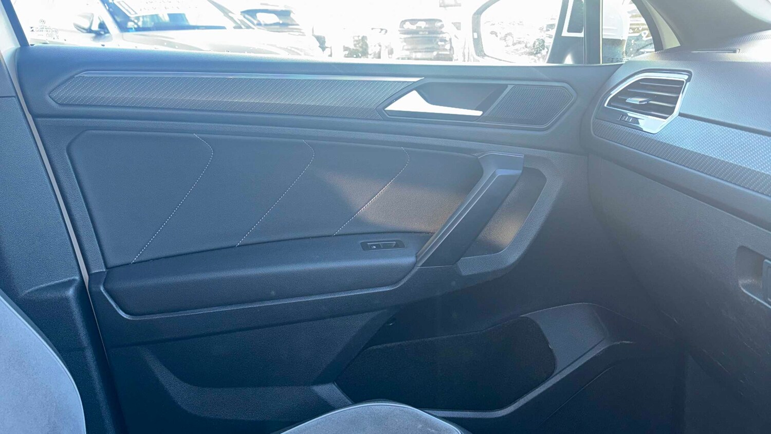 Used Volkswagen Tiguan Allspace 2023 for sale - 77928743: Photo 14