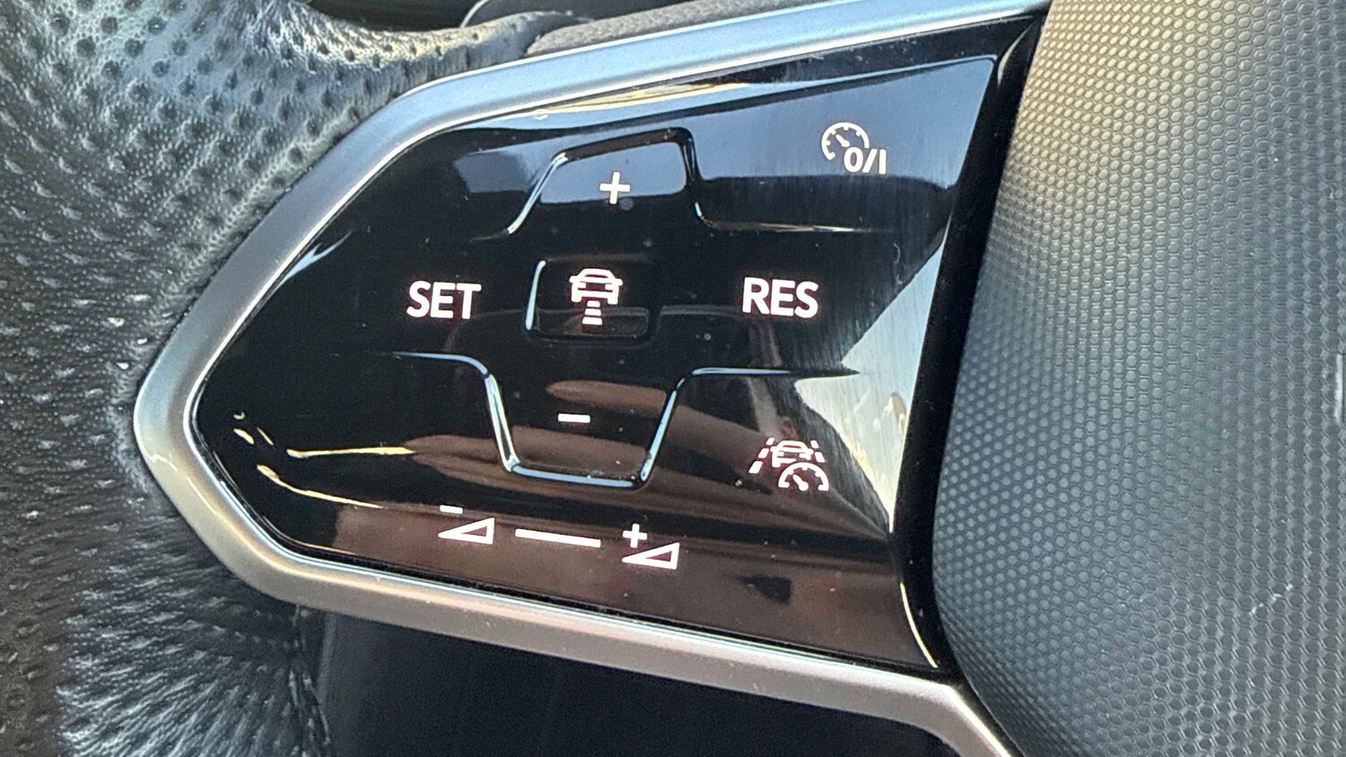 Used Volkswagen Tiguan Allspace 2023 for sale - 77928743: Photo 20