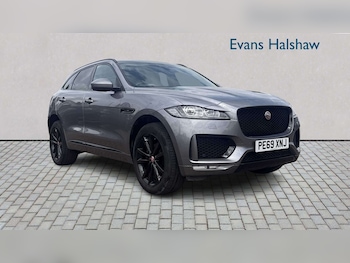 Used Jaguar F-Pace 2019 for sale - 79051643: Photo