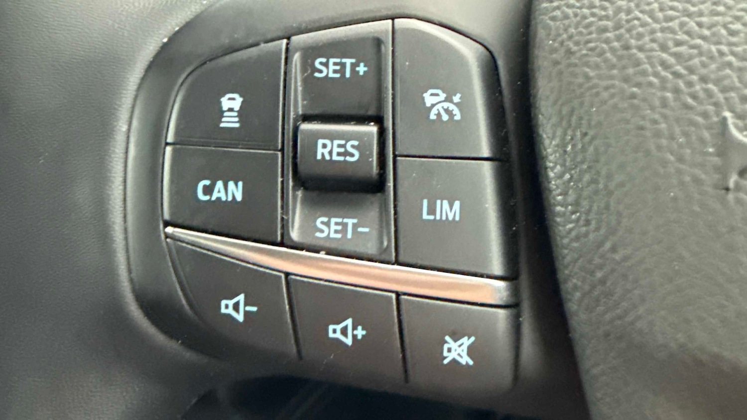 Used Ford Focus 2025 for sale - 77000146: Photo 16