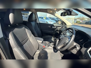 Used Nissan Qashqai 2017 for sale - 78294468: Photo