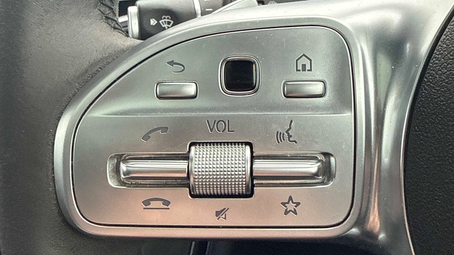 Used Mercedes-Benz C Class 2021 for sale - 77648877: Photo 10