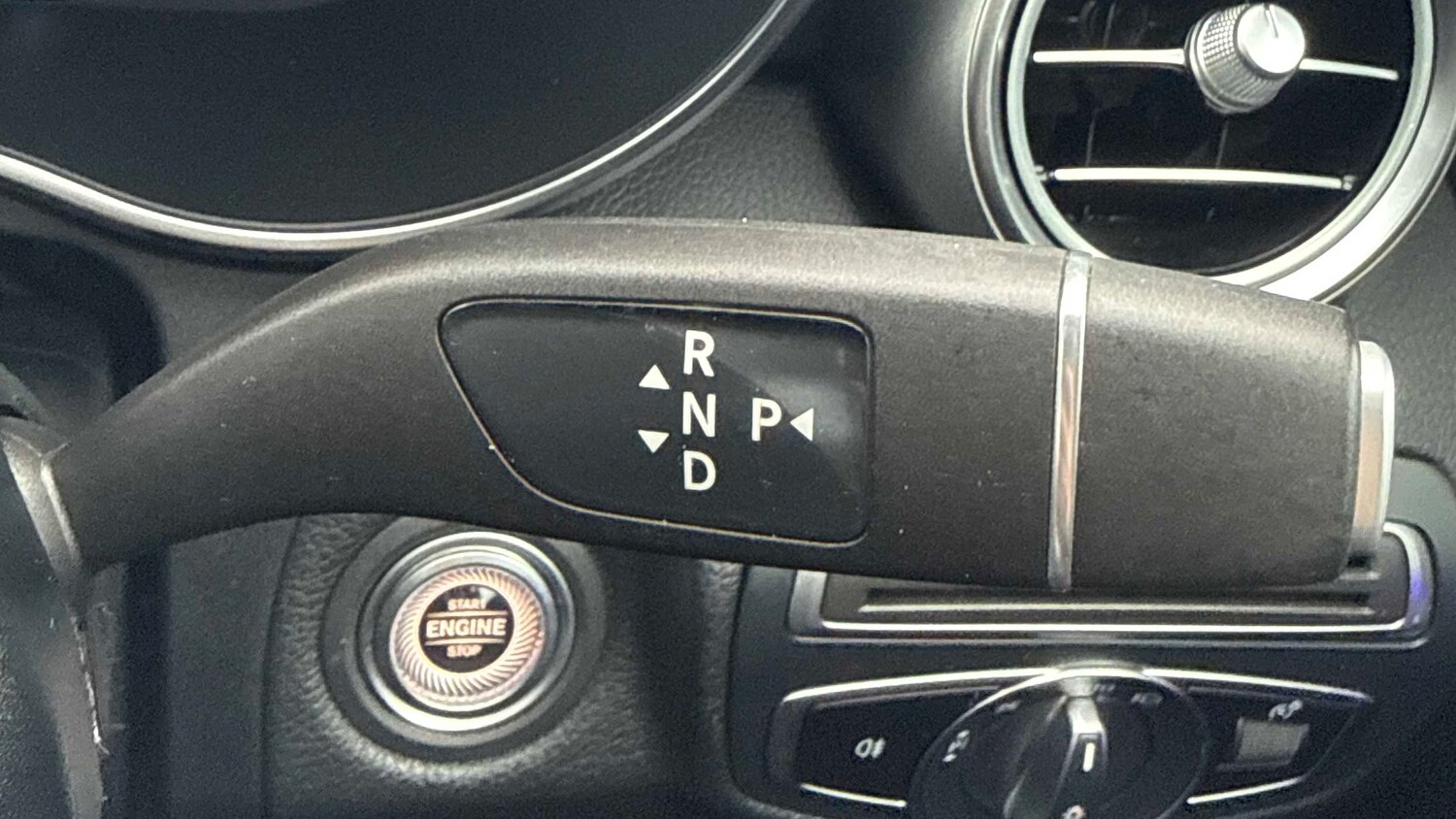 Used Mercedes-Benz C Class 2021 for sale - 77648877: Photo 13