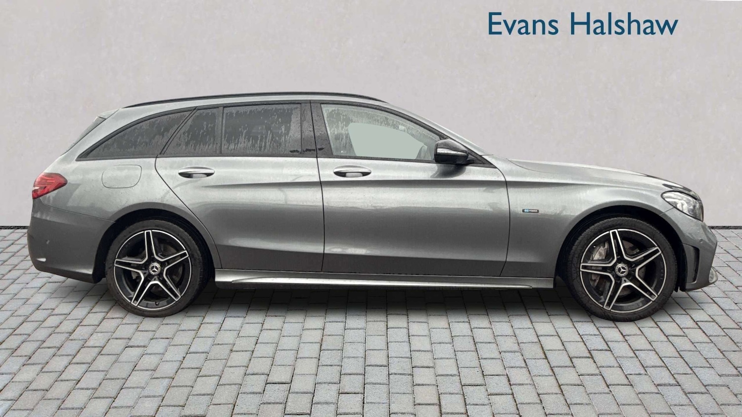 Used Mercedes-Benz C Class 2021 for sale - 77648877: Photo 3