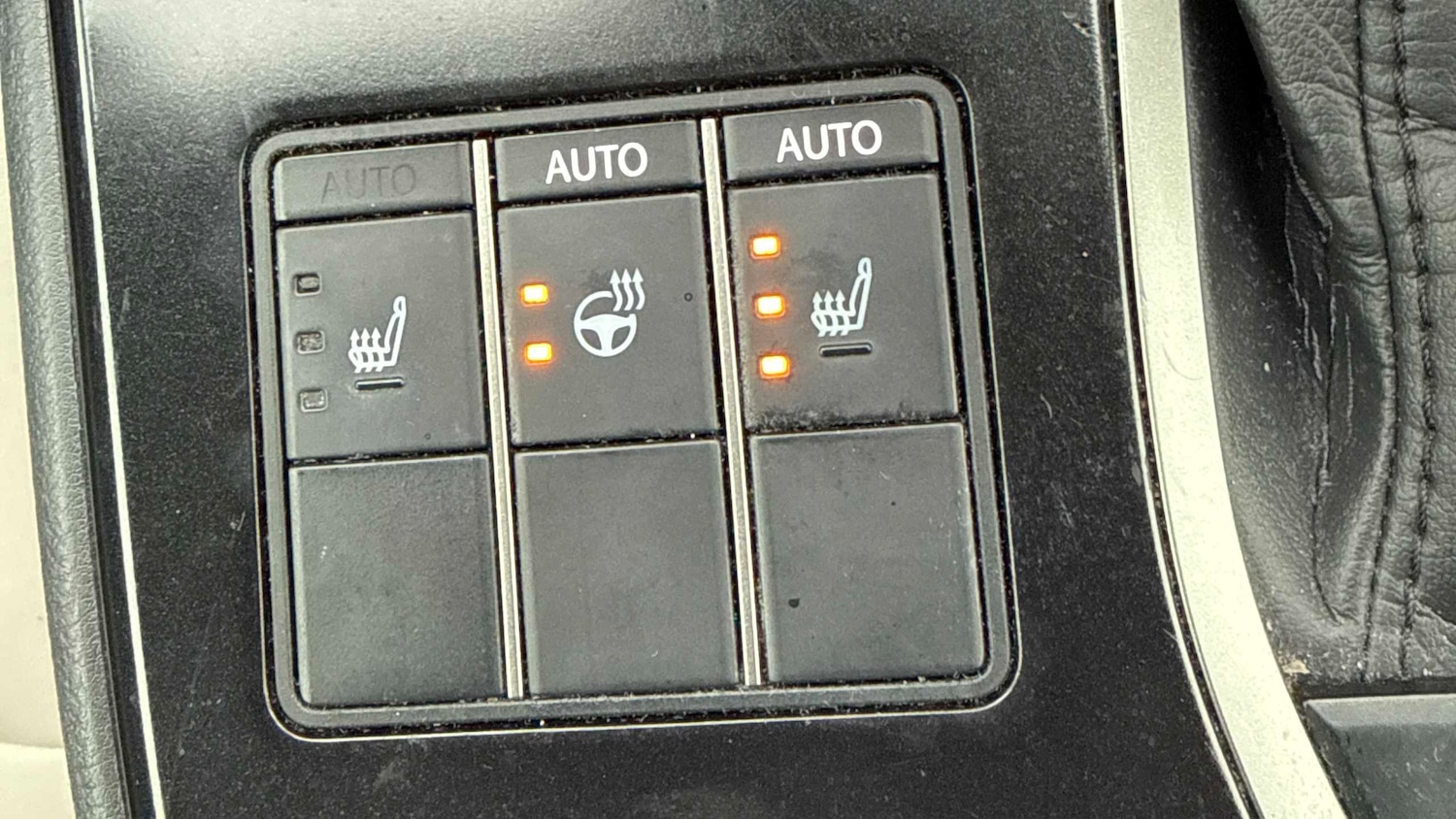 Used Lexus UX 2023 for sale - 77514376: Photo 18