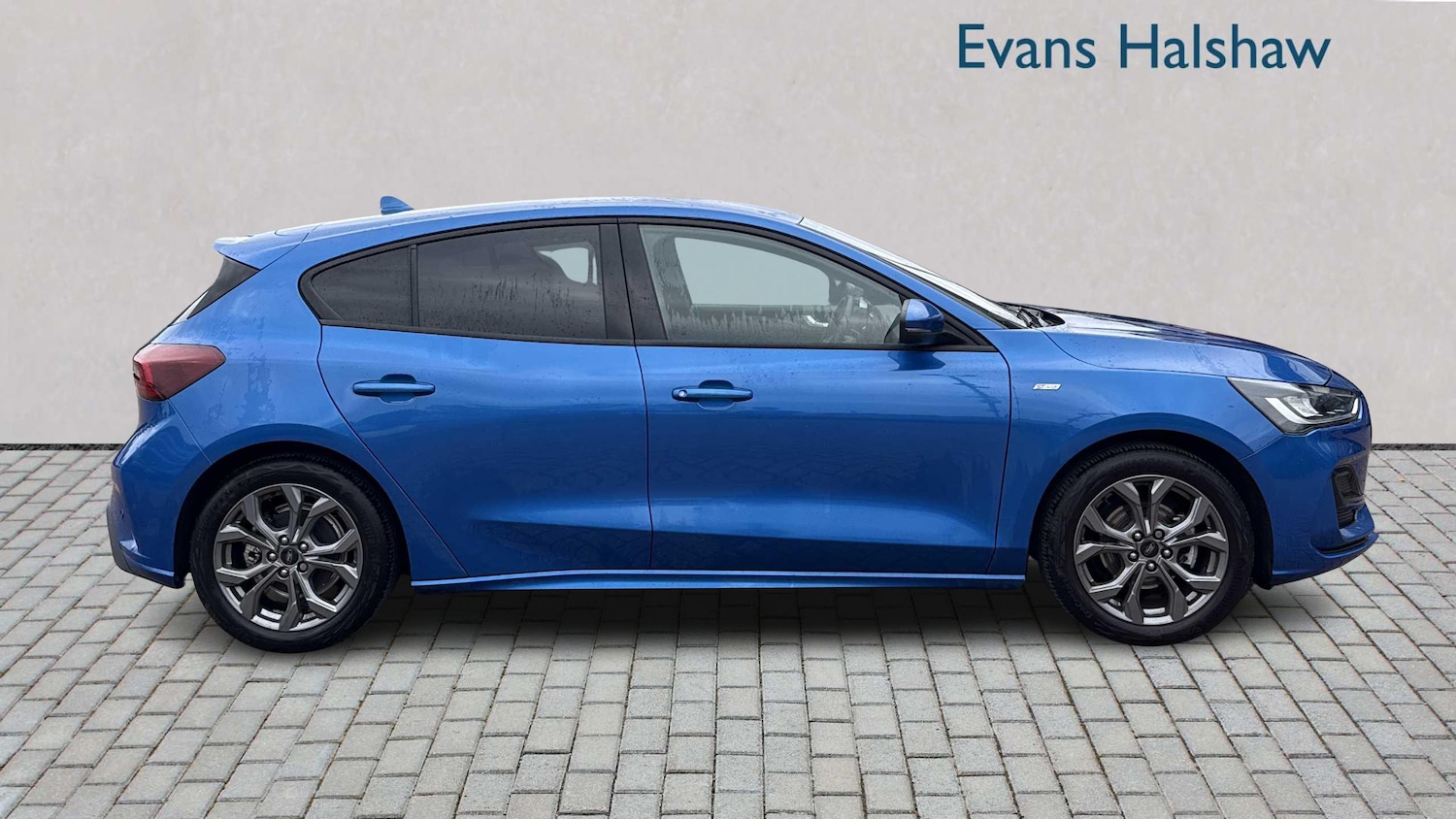 Used Ford Focus 2022 for sale - 77194446: Photo 2