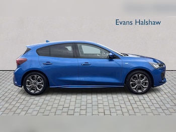 Used Ford Focus 2022 for sale - 77194446: Photo