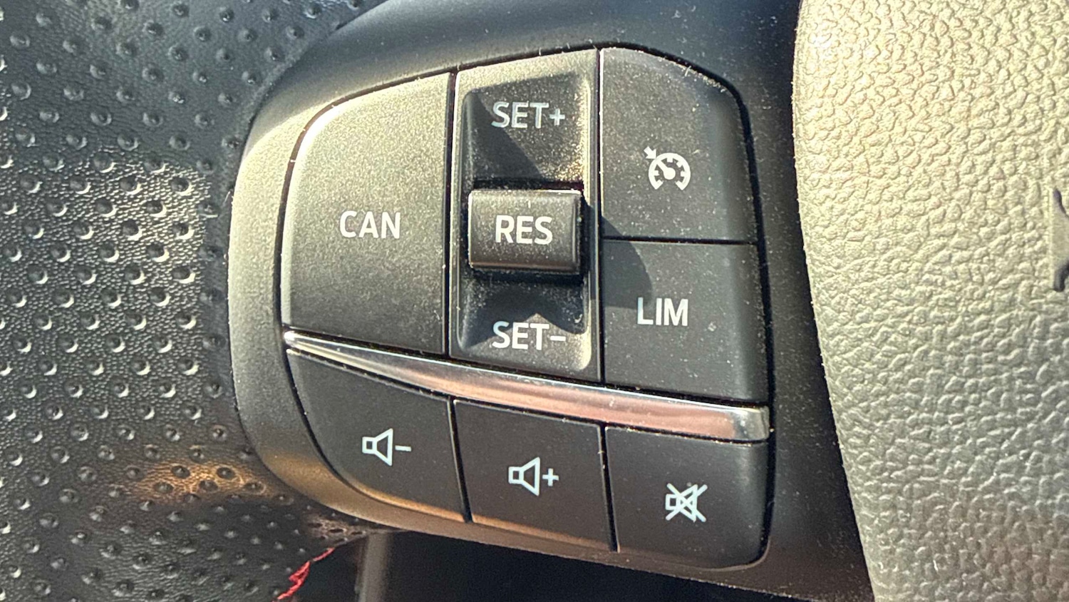 Used Ford Puma 2023 for sale - 78209174: Photo 21