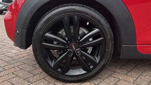 Used MINI Convertible 2019 for sale - 75813206: Photo 28