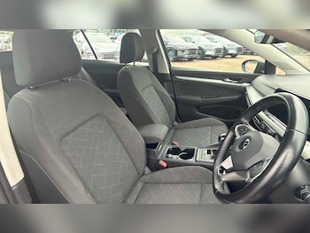 Used Volkswagen Golf 2021 for sale - 78247929: Photo