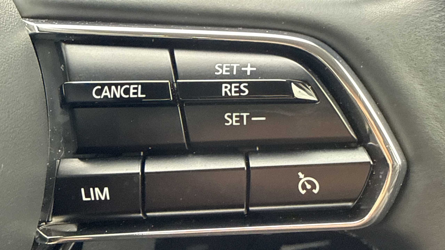 Used Mazda CX-60 2025 for sale - 76230472: Photo 19