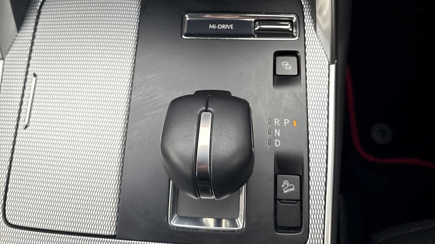 Used Mazda CX-60 2025 for sale - 76230472: Photo 25