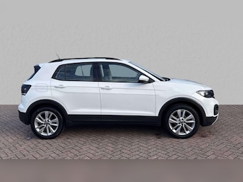 Used Volkswagen T-Cross 2021 for sale - 76156275: Photo