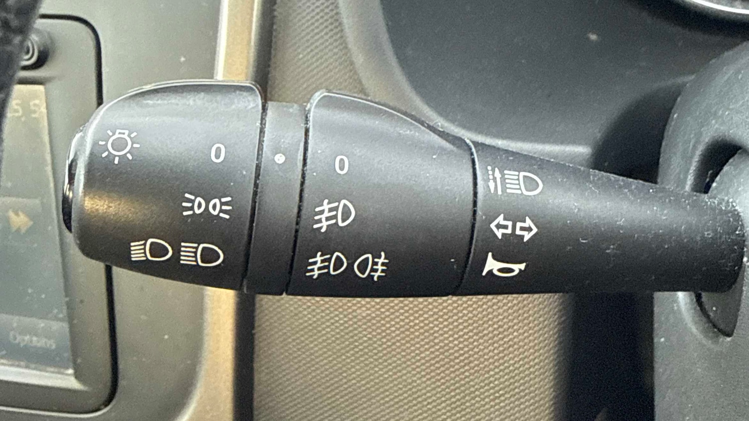 Used Dacia Sandero Stepway 2015 for sale - 77553208: Photo 8