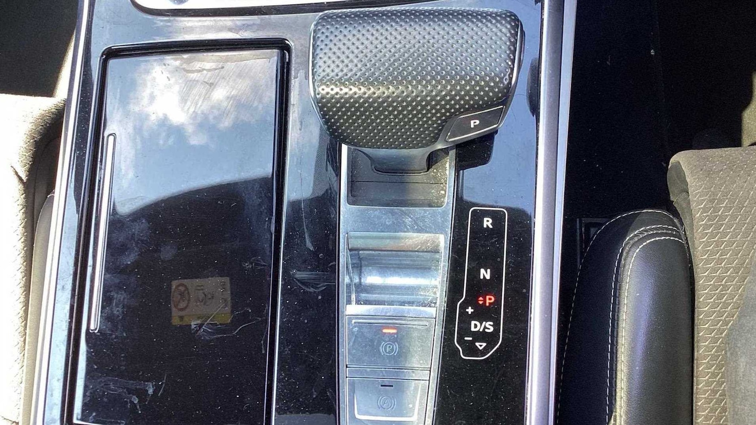 Vehicle 29