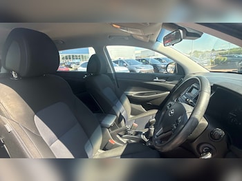 Used Hyundai TUCSON 2017 for sale - 79415179: Photo
