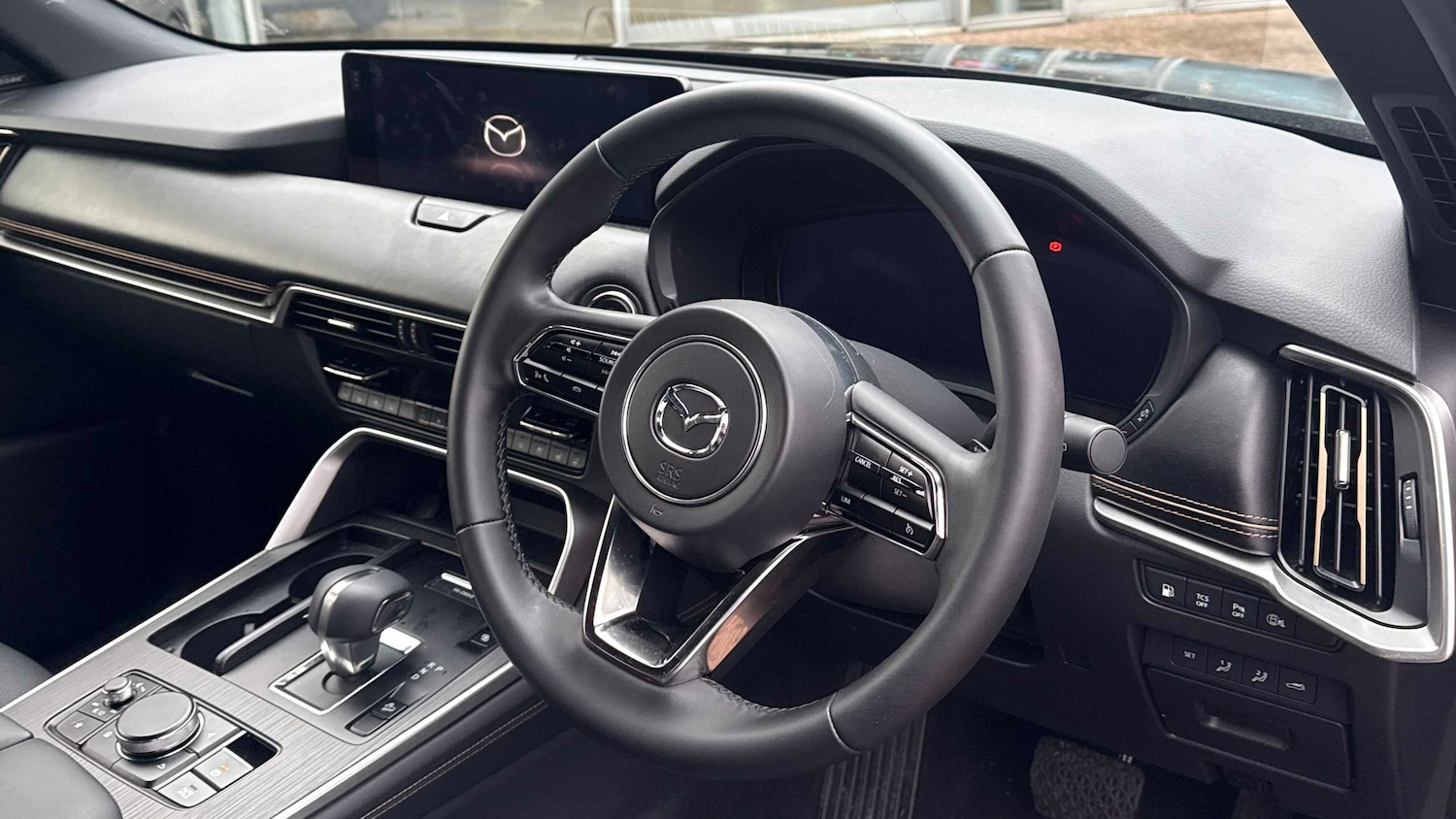 Used Mazda CX-60 2025 for sale - 77857836: Photo 4