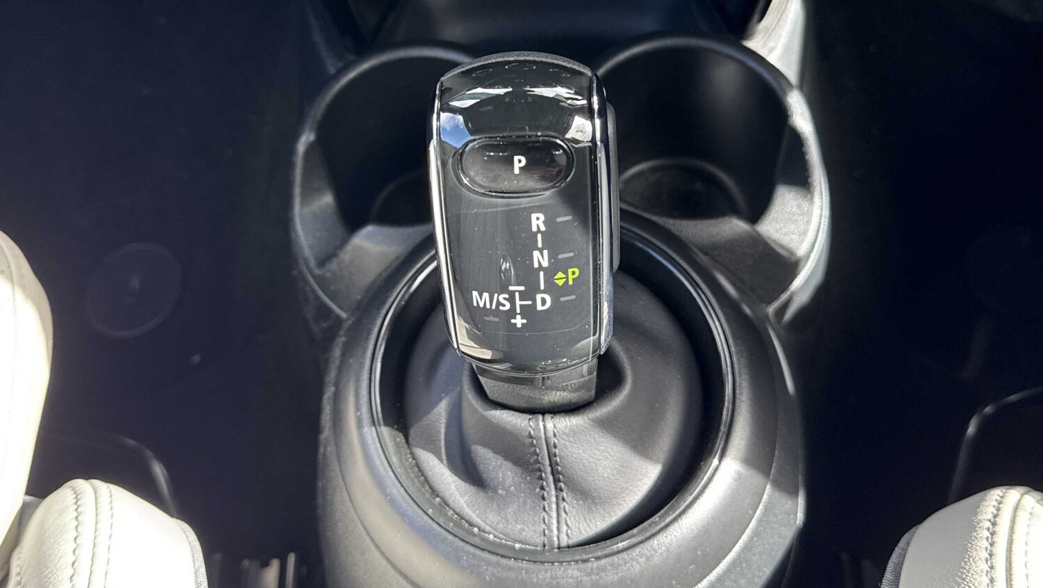 Used MINI Convertible 2023 for sale - 75812778: Photo 30