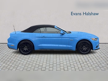 Used Ford Mustang 2016 for sale - 76329141: Photo 2