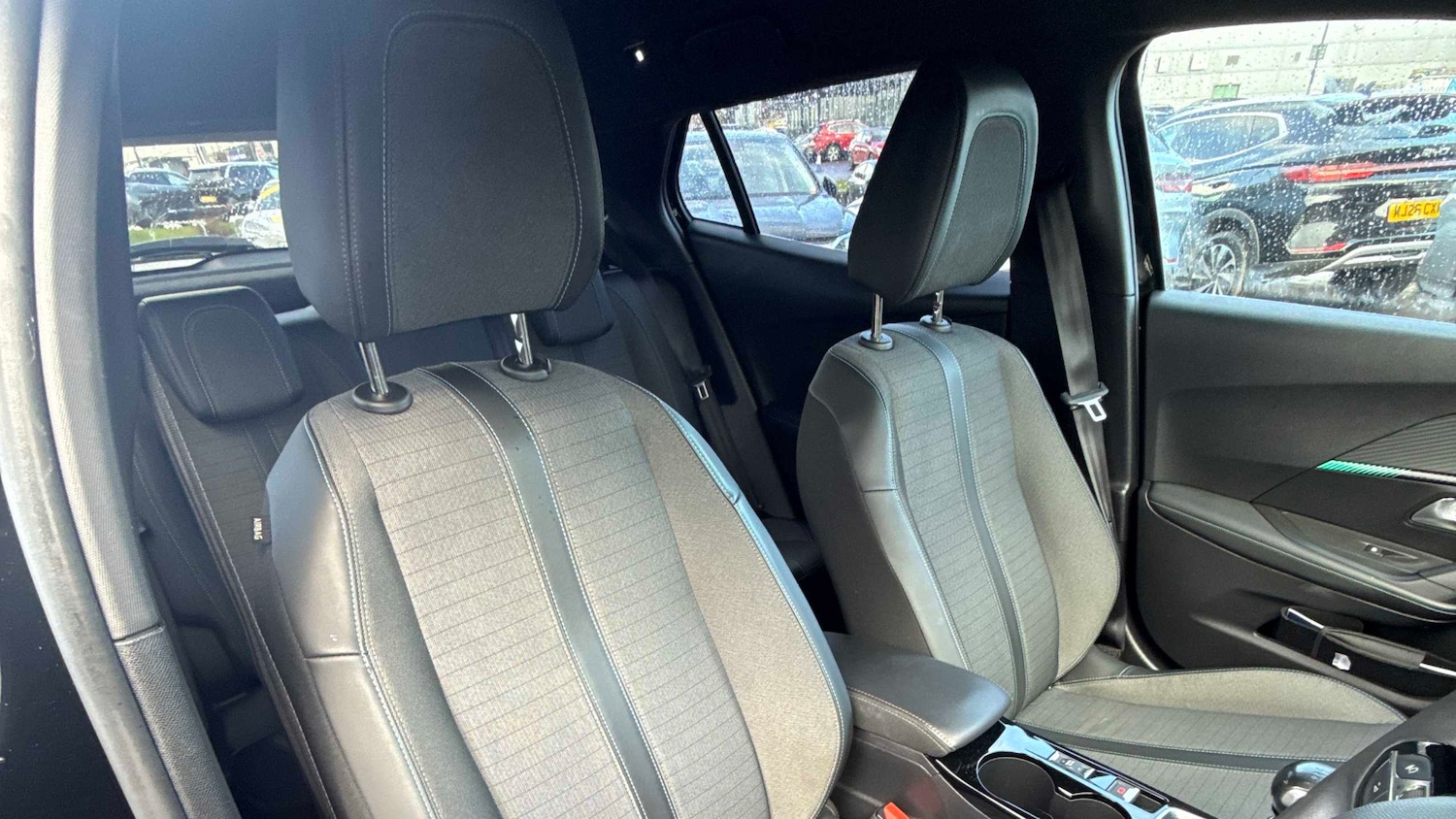 Used Peugeot 2008 2023 for sale - 78010389: Photo 15