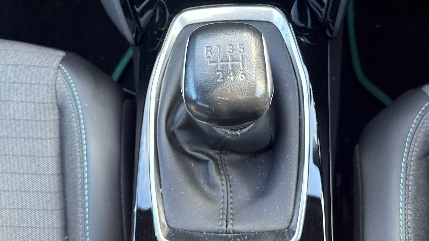 Used Peugeot 2008 2023 for sale - 78010389: Photo 27