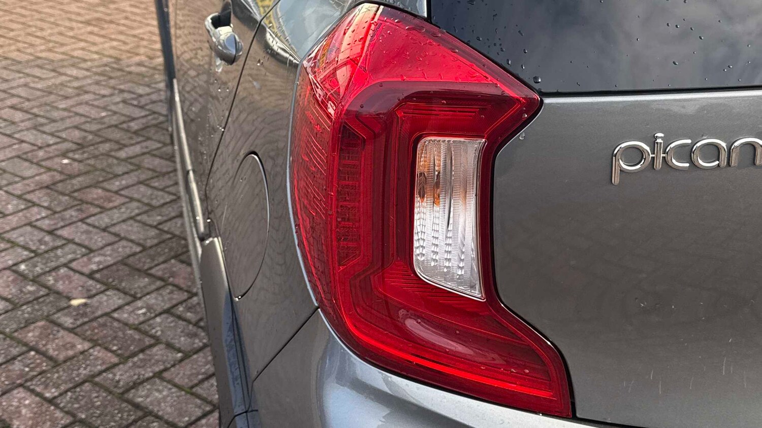 Used Kia Picanto 2021 for sale - 77194385: Photo 32