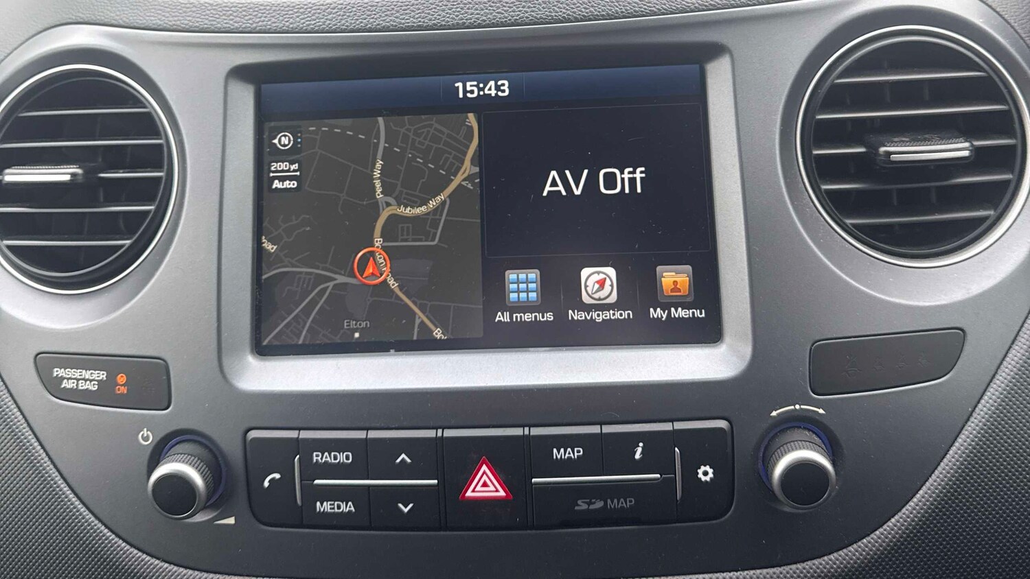 Used Hyundai i10 2018 for sale - 77615457: Photo 8