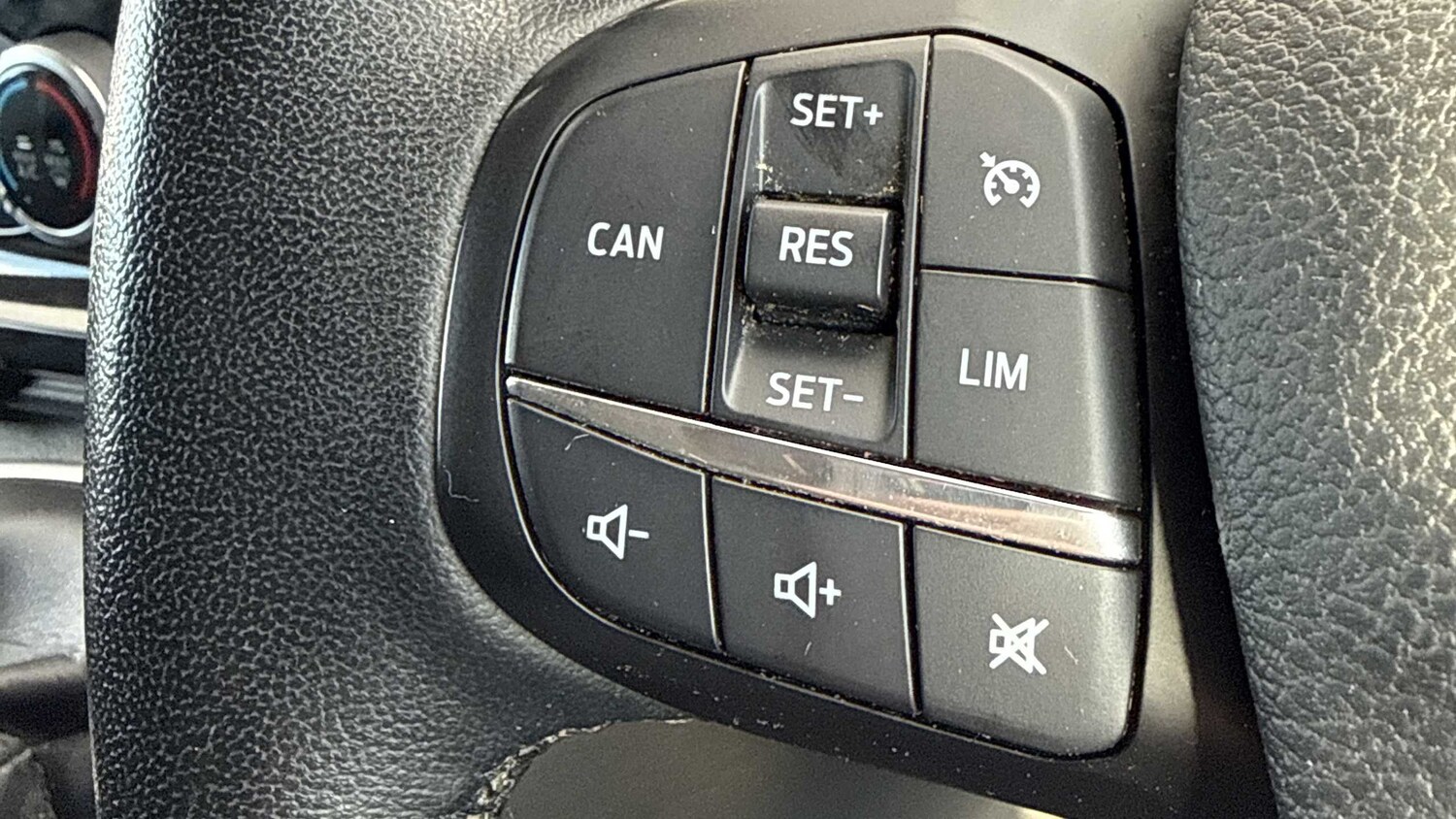 Used Ford Transit Custom 2021 for sale - 75903212: Photo 25