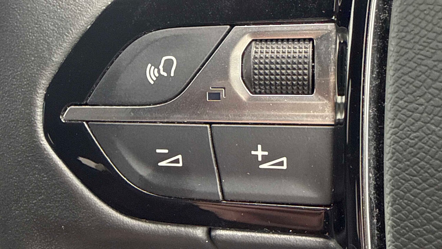 Used Peugeot 3008 2024 for sale - 78188011: Photo 20