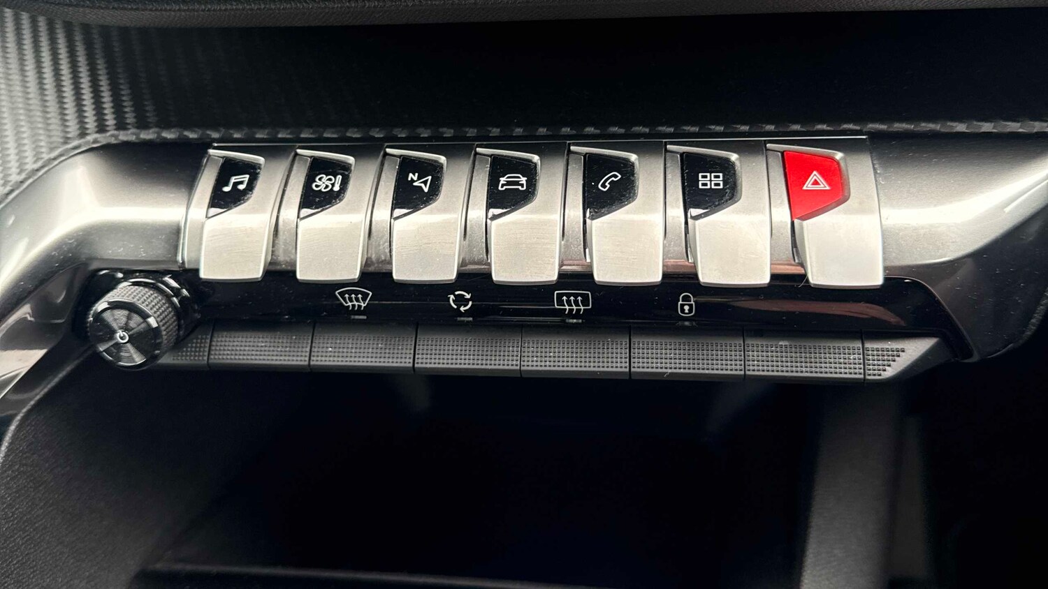 Used Peugeot 3008 2024 for sale - 78188011: Photo 21